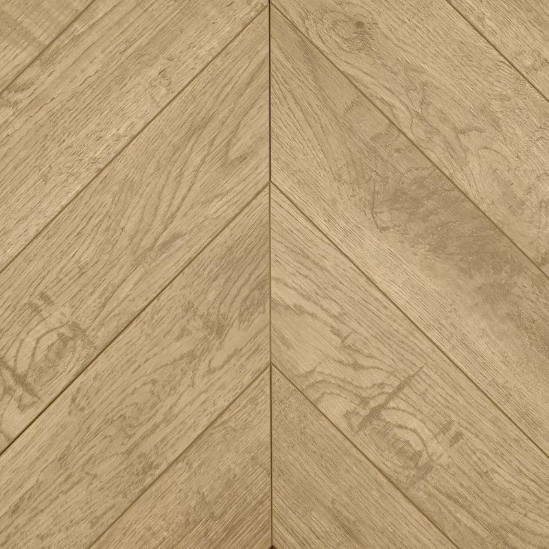 Ламинат КИТАЙ WOOD STYLE CHEVRON NL CH153.2 Дуб Ратон 112х550 в уп. 1,97 м² толщина 12 мм 34 класс